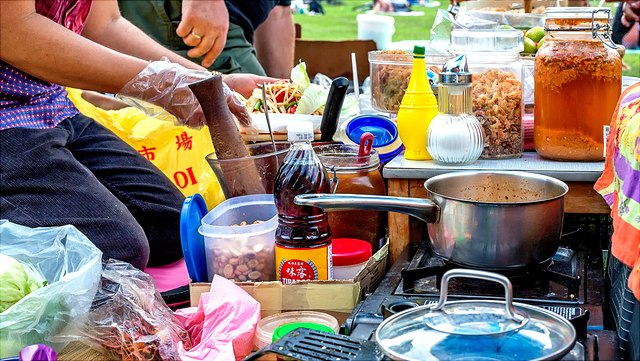 2024-07-04----phil---seminar-3--daniel-foster-14811261036-9c410f43bb-o-640x361 Cooking Food. Serving Thai food at a park in Berlin.